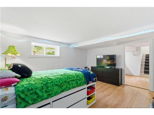 18 Pleasant Ave, Stanley, NB 