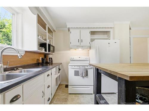 18 Pleasant Ave, Stanley, NB 