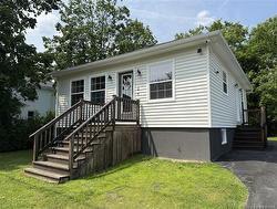3 Victoria ST Saint Stephen, NB E3L 2R2