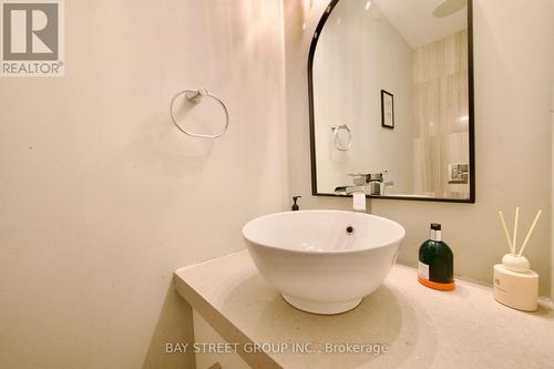 Bathroom 3 - 2 pieces - 22 Thurgate Crescent, Markham, ON 