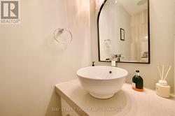 Bathroom 3 - 2 pieces - 