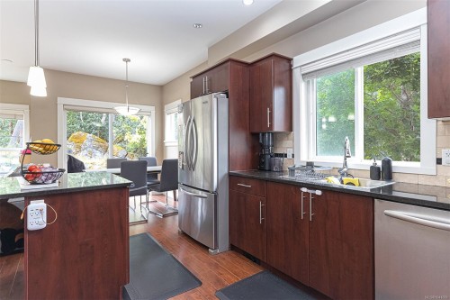 2348 Chilco Rd, View Royal, BC 