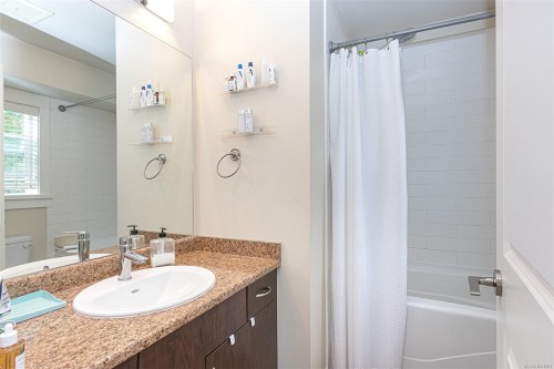 2348 Chilco Rd, View Royal, BC 
