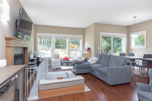 2348 Chilco Rd, View Royal, BC 