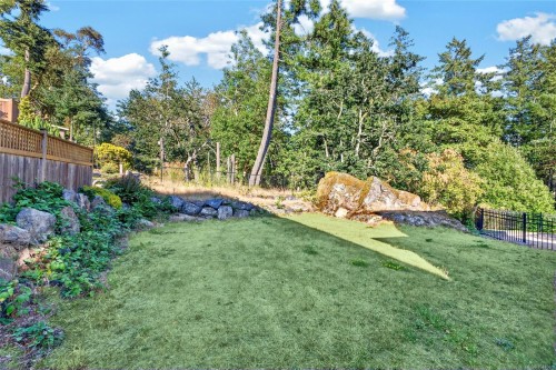 2348 Chilco Rd, View Royal, BC 
