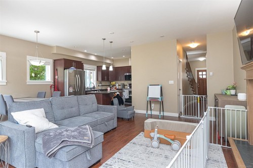 2348 Chilco Rd, View Royal, BC 