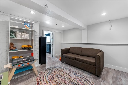1779 Lillian Rd, Victoria, BC 