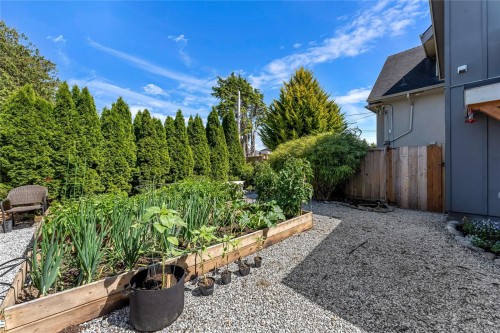 1779 Lillian Rd, Victoria, BC 