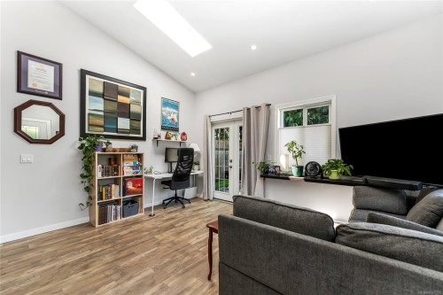 1779 Lillian Rd, Victoria, BC 