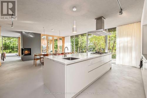 1114 Road 3200, Gravenhurst (Muskoka (S)), ON 