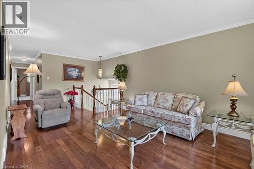 409 Mohawk Road W, Hamilton, ON 