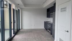 602 - 120 EAGLE ROCK WAY Vaughan, ON L6A 5C2