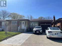 MAIN - 1155 HUNTINGWOOD DRIVE Toronto, ON M1S 1K6