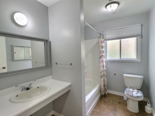 Bathroom - 265 Rue Boucher, Témiscaming, QC 