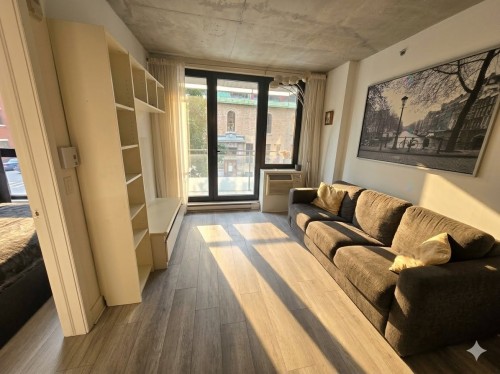 Salon - 219-950 Rue Notre-Dame O., Montréal (Le Sud-Ouest), QC - Indoor Photo Showing Other Room