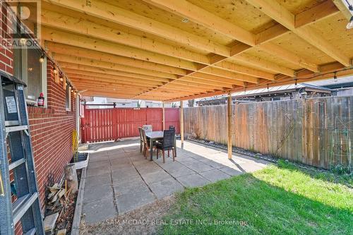 79 Locheed Drive, Hamilton, ON 