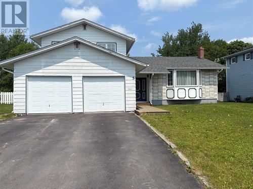 5 Gordon Street  Gander, NL A1V 1Z8