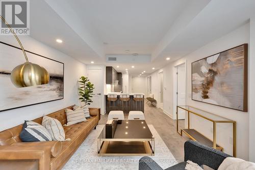 701 - 340 Queen Street, Ottawa, ON 
