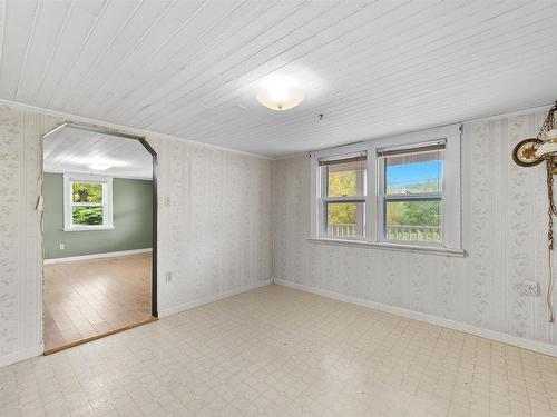 190 Lakeview Crescent, Upper Vaughan, NS 