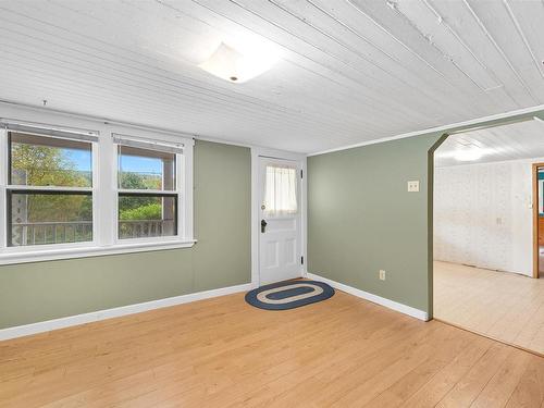190 Lakeview Crescent, Upper Vaughan, NS 