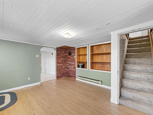 190 Lakeview Crescent, Upper Vaughan, NS 