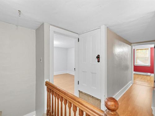 190 Lakeview Crescent, Upper Vaughan, NS 