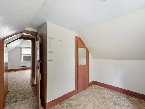190 Lakeview Crescent, Upper Vaughan, NS 
