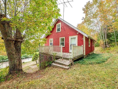 190 Lakeview Crescent, Upper Vaughan, NS 