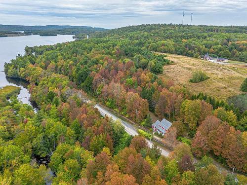 190 Lakeview Crescent, Upper Vaughan, NS 