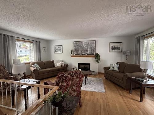 15 Cranston Avenue, Dartmouth, NS 