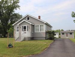 12 RICHARDSON Avenue  Truro, NS B2N 1A2