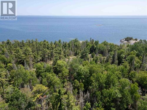 26 Walker Ln, Huron Shores, ON 
