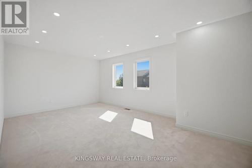 754 White Clover Way, Mississauga, ON 