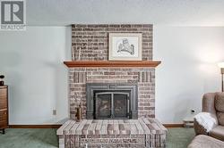 Fireplace replaced in 2013 by Porky's - 