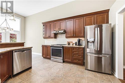 2178 Berwick Drive, Burlington, ON - Indoor Photo Showing Kitchen With Stainless Steel Kitchen