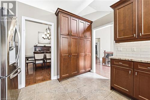 2178 Berwick Drive, Burlington, ON - Indoor