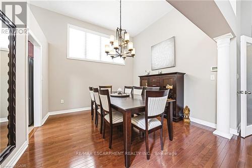 2178 Berwick Drive, Burlington, ON - Indoor Photo Showing Dining Room