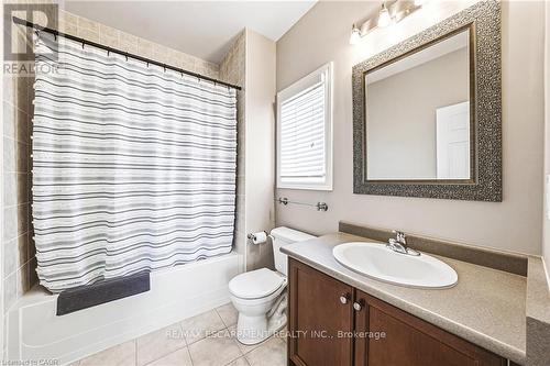 2178 Berwick Drive, Burlington, ON - Indoor Photo Showing Bathroom