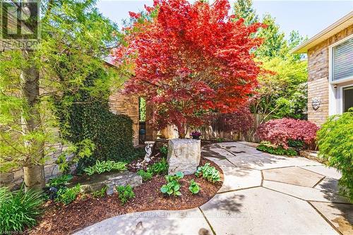 2178 Berwick Drive, Burlington, ON - Outdoor