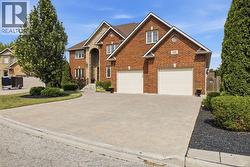 118 REMO Lakeshore, ON N8L 0Z3