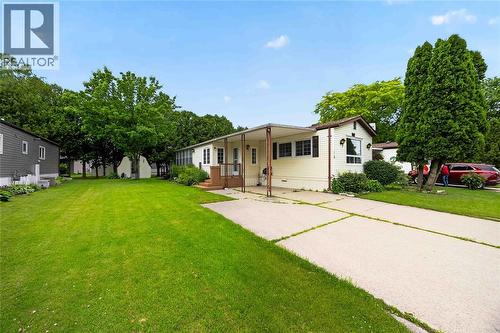 1940 LONDON LINE Unit# 118  Sarnia, ON N7W 1B5