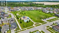 great parks nearby. fabulous location! - 