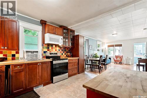 1146 K Avenue S, Saskatoon, SK 