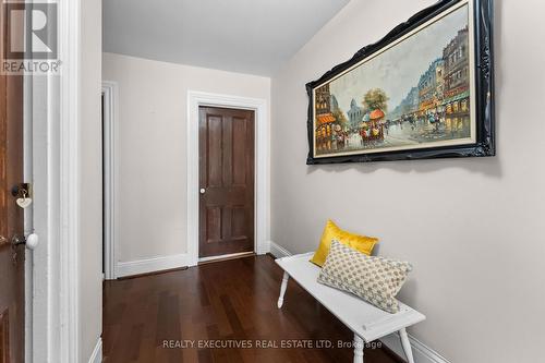 28 5Th Street E, Cornwall, ON - Indoor Photo Showing Other Room