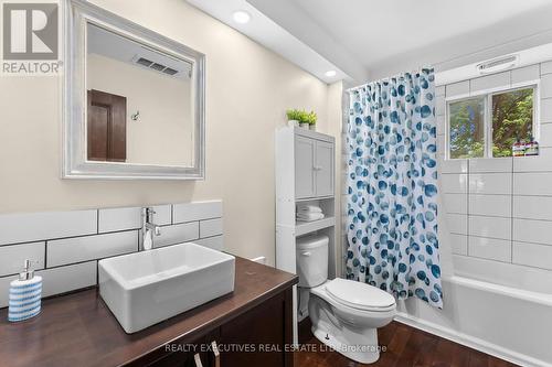 28 5Th Street E, Cornwall, ON - Indoor Photo Showing Bathroom