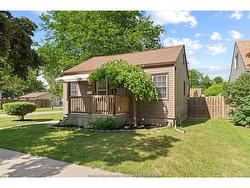 1904 WESTCOTT Windsor, ON N8W 4K4