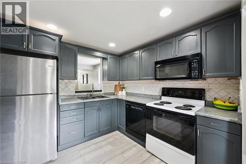 20 Heathwood Court, Cambridge, ON 