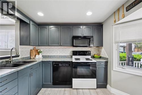 20 Heathwood Court, Cambridge, ON 