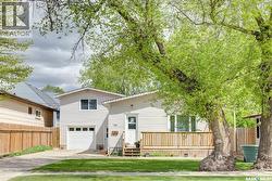 1340 E AVENUE N  Saskatoon, SK S7L 1T5