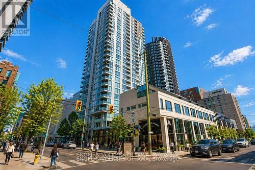 701 - 179 Metcalfe Street, Ottawa, ON - Outdoor With Facade